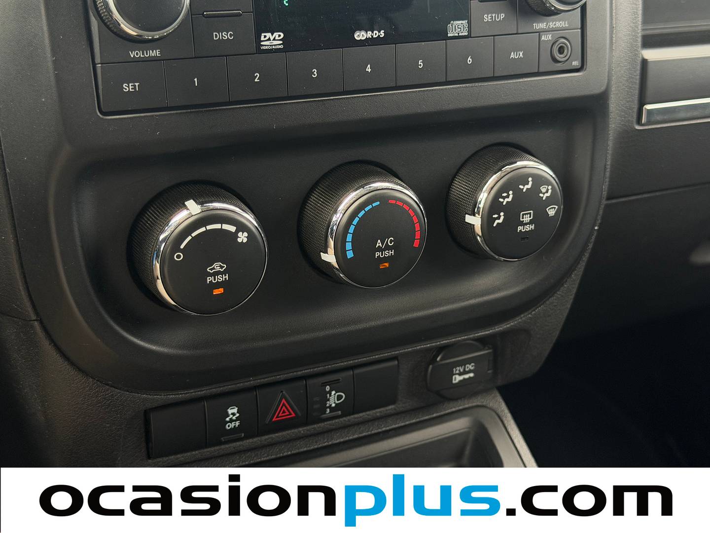 Equipamiento del Jeep Compass Jeep Compass 2.2 CRD Sport 4x4 (163 CV)
