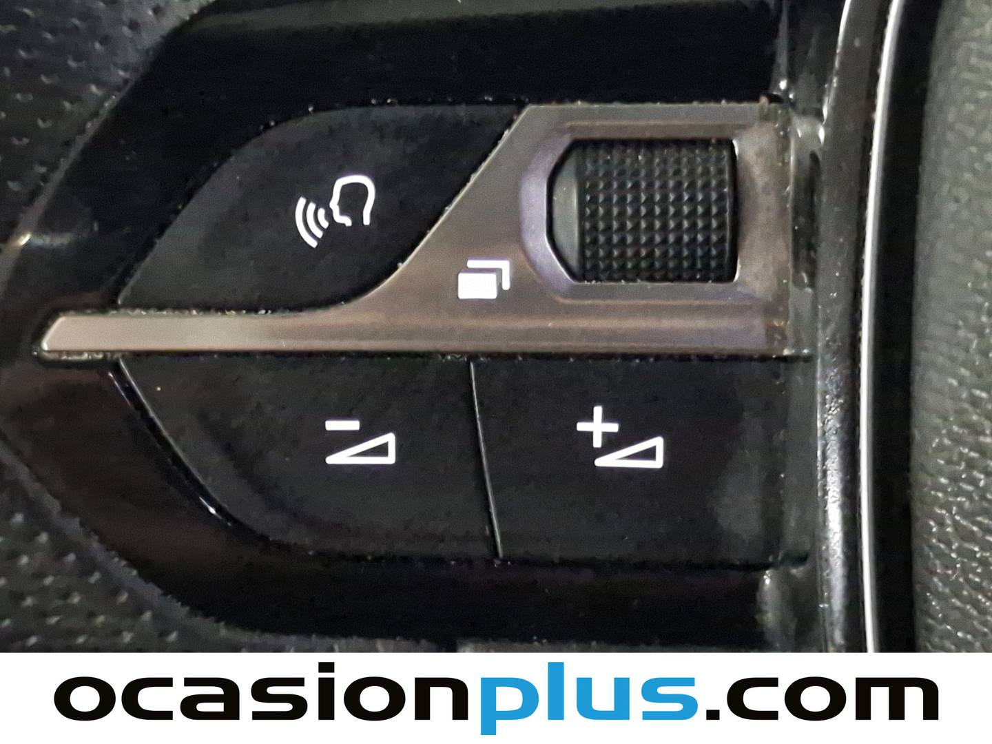 Foto Peugeot 3008 Peugeot 3008 BlueHDI 130 S&S GT Line EAT8 (130 CV)