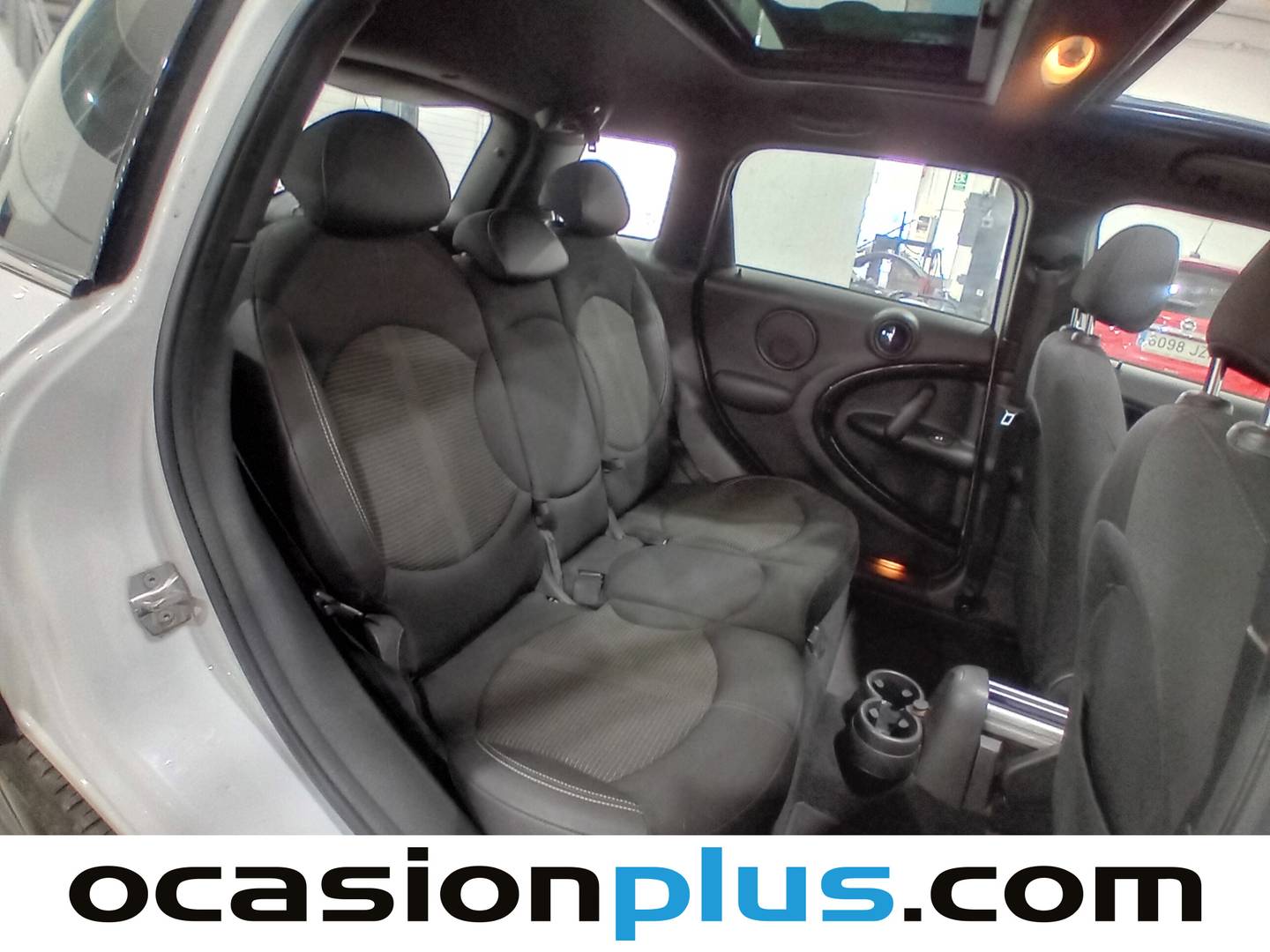 Foto asientos traseros Mini Countryman Mini MINI Countryman Cooper SD (143 CV)