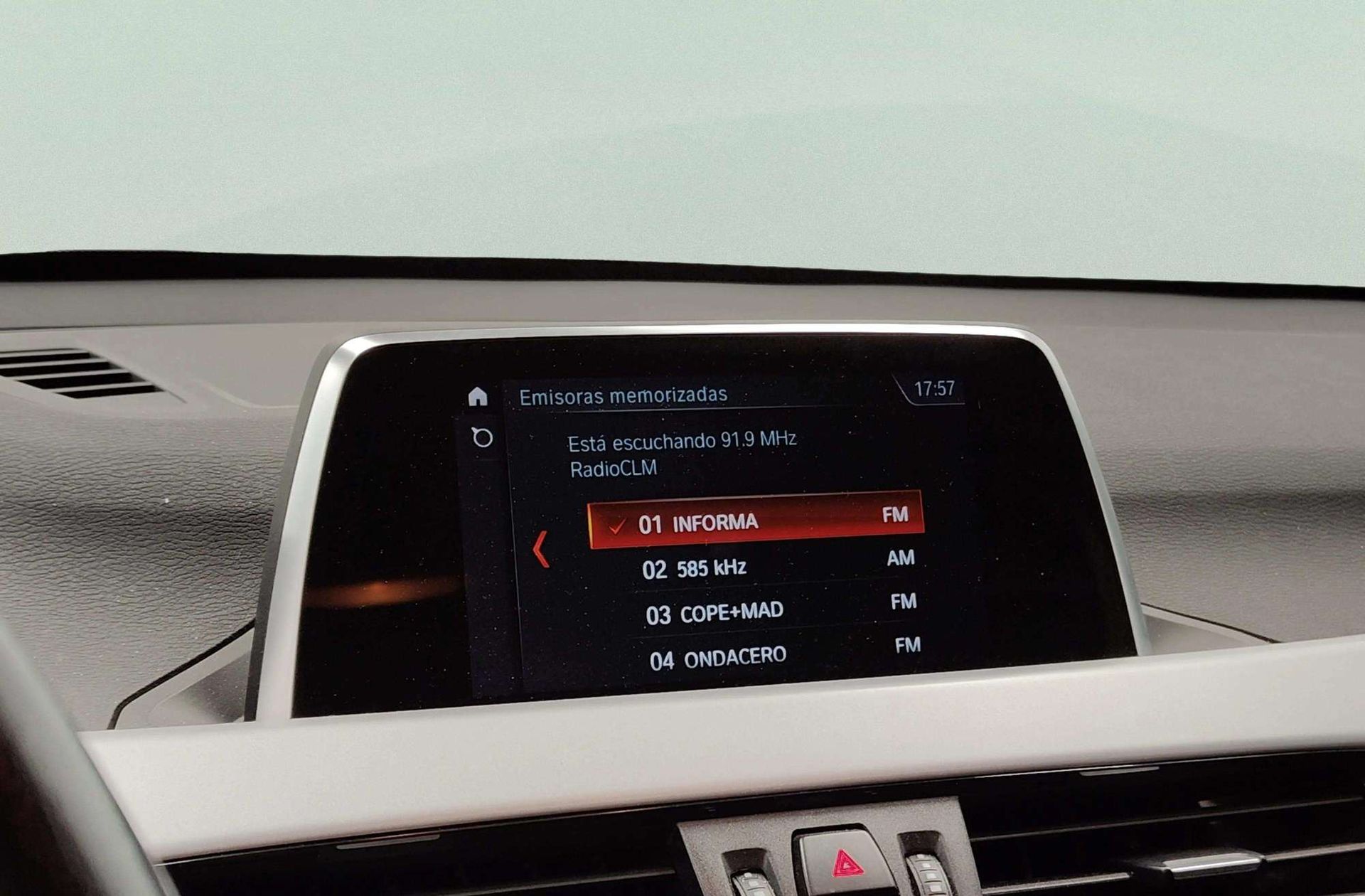 BMW X1 sDrive18d - foto 34