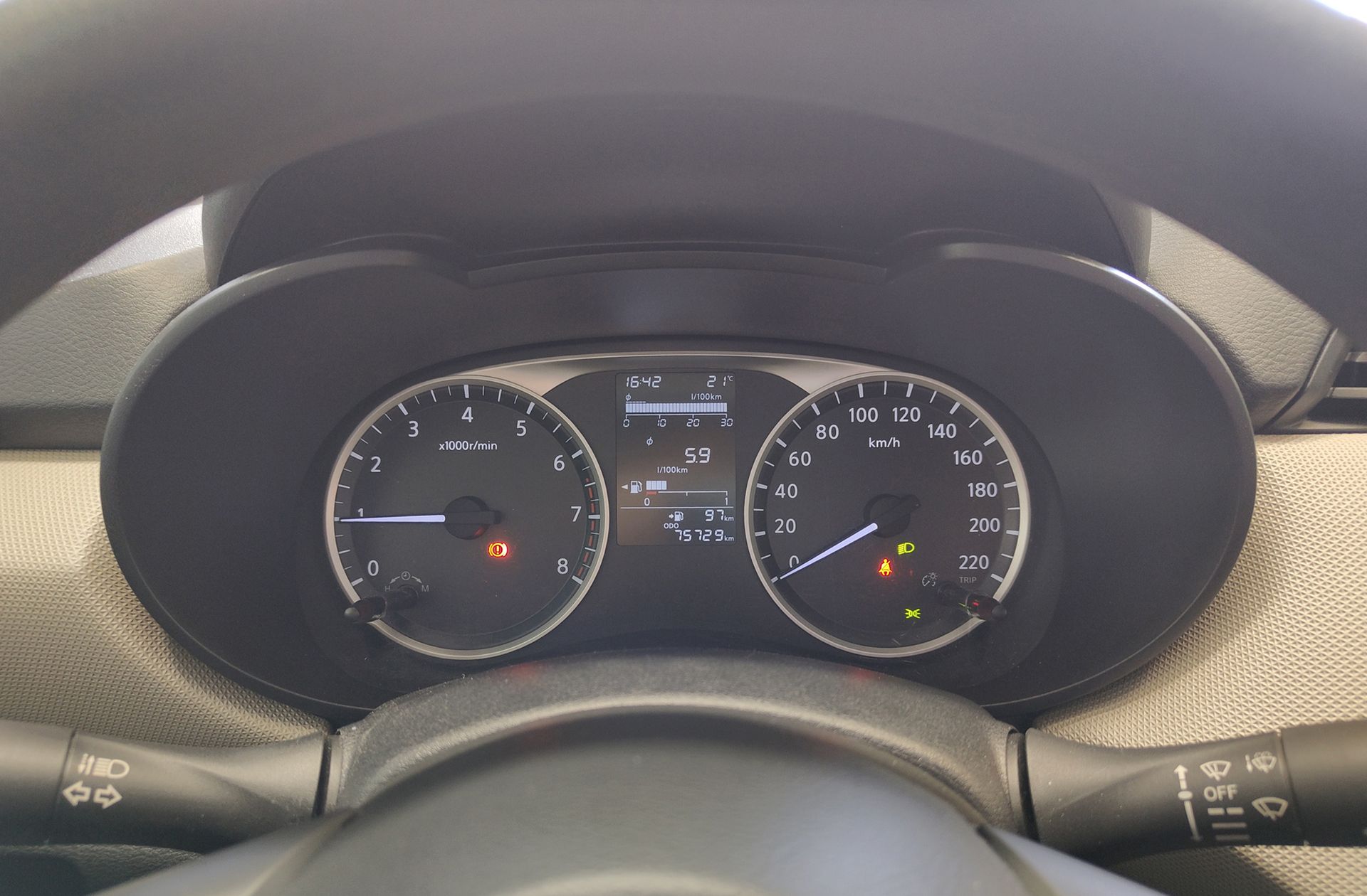 Nissan Micra 1.0 G Visia+ - foto 18