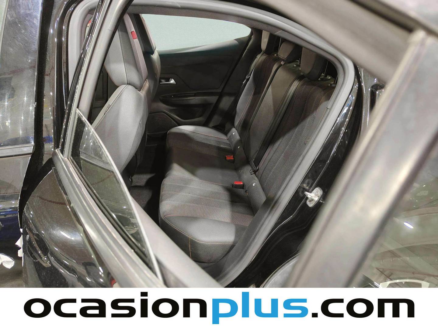 Foto asientos traseros Opel Mokka Opel Mokka 1.2 T GS (136 CV)