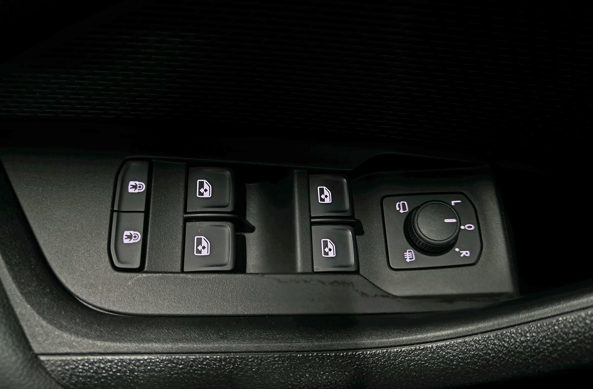 Škoda Octavia Combi 1.5 TSI m-HEV Selection DSG - foto 38