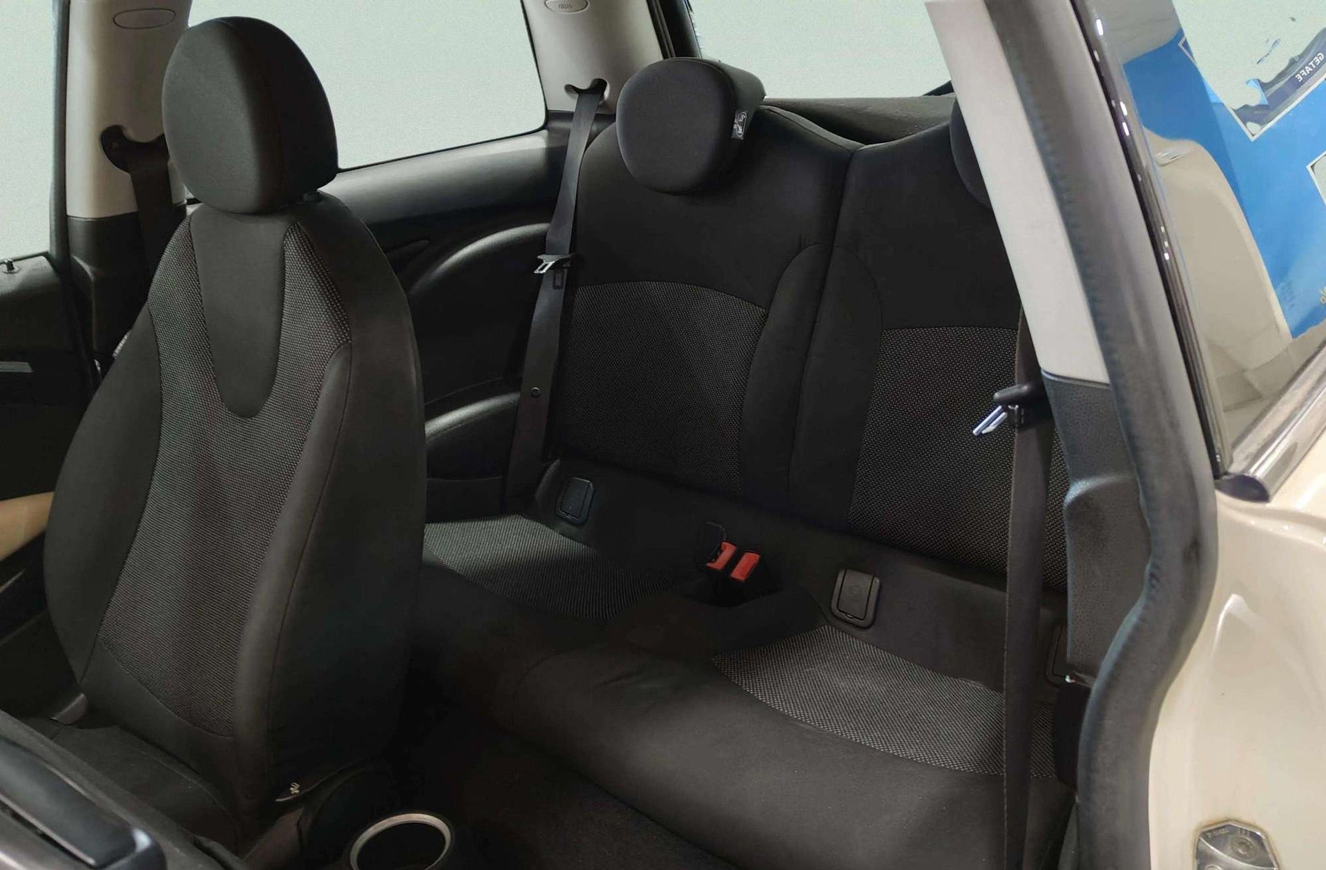 MINI Cooper One - foto 9