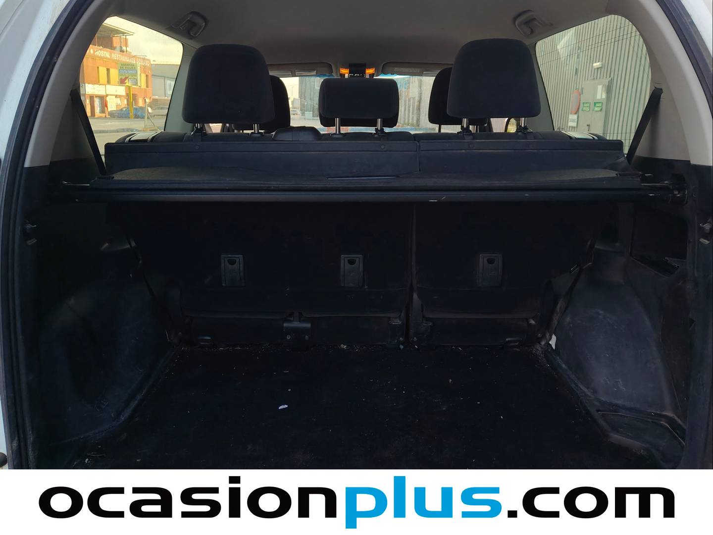 Foto asientos traseros Toyota Land Cruiser Toyota Land Cruiser 2.8 D-4D GX (177 CV)