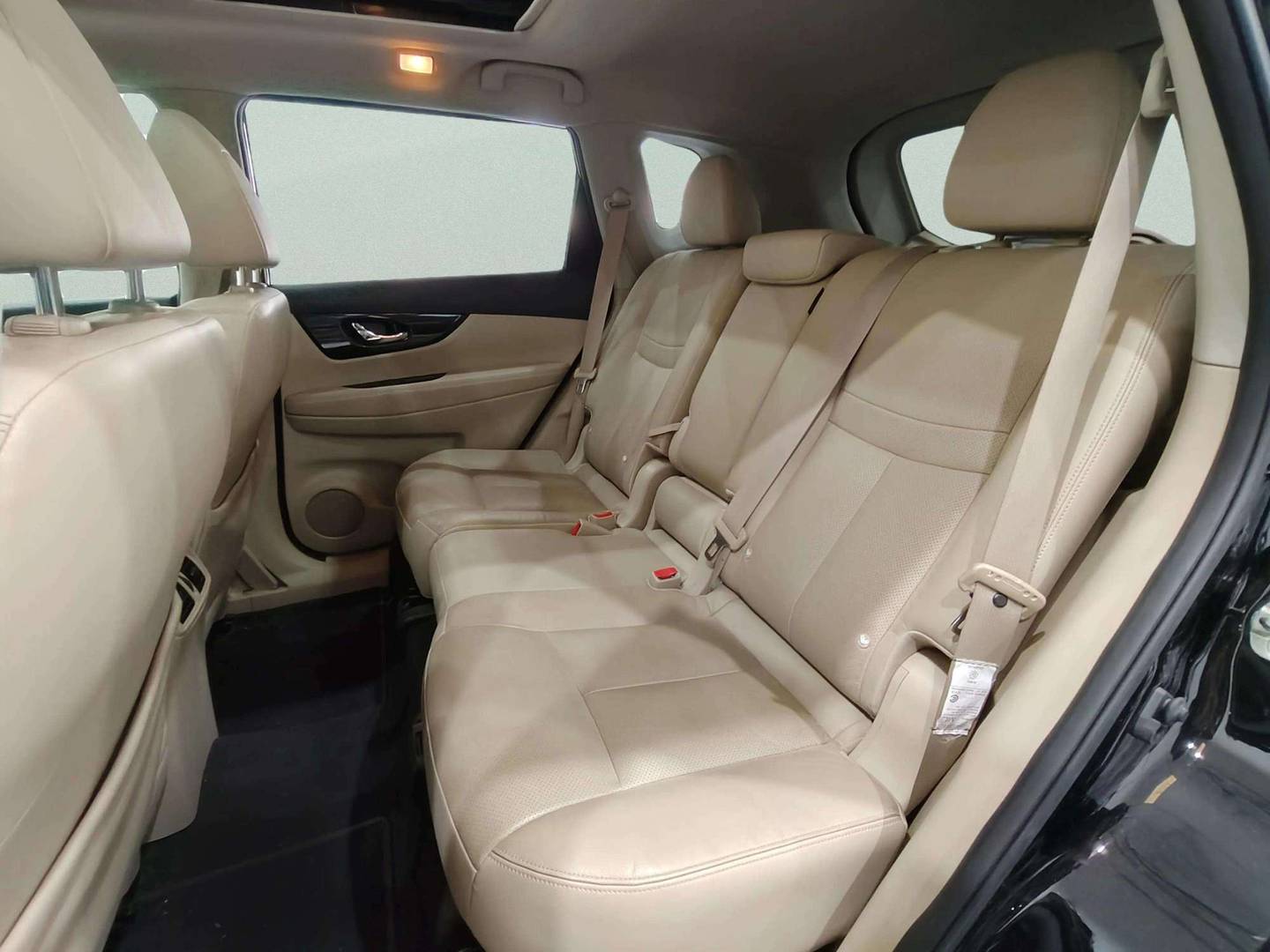 Foto asientos traseros Nissan X-TRAIL Nissan X-Trail dCi 177 Tekna 4x2 XTronic (177 CV)