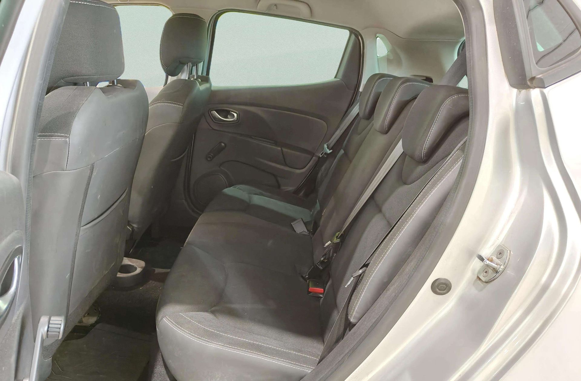 Renault Clio Limited TCe - foto 11