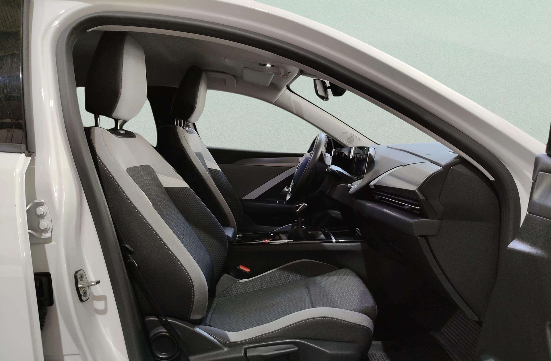 Opel Astra 1.2 Turbo XHL Edition - foto 20
