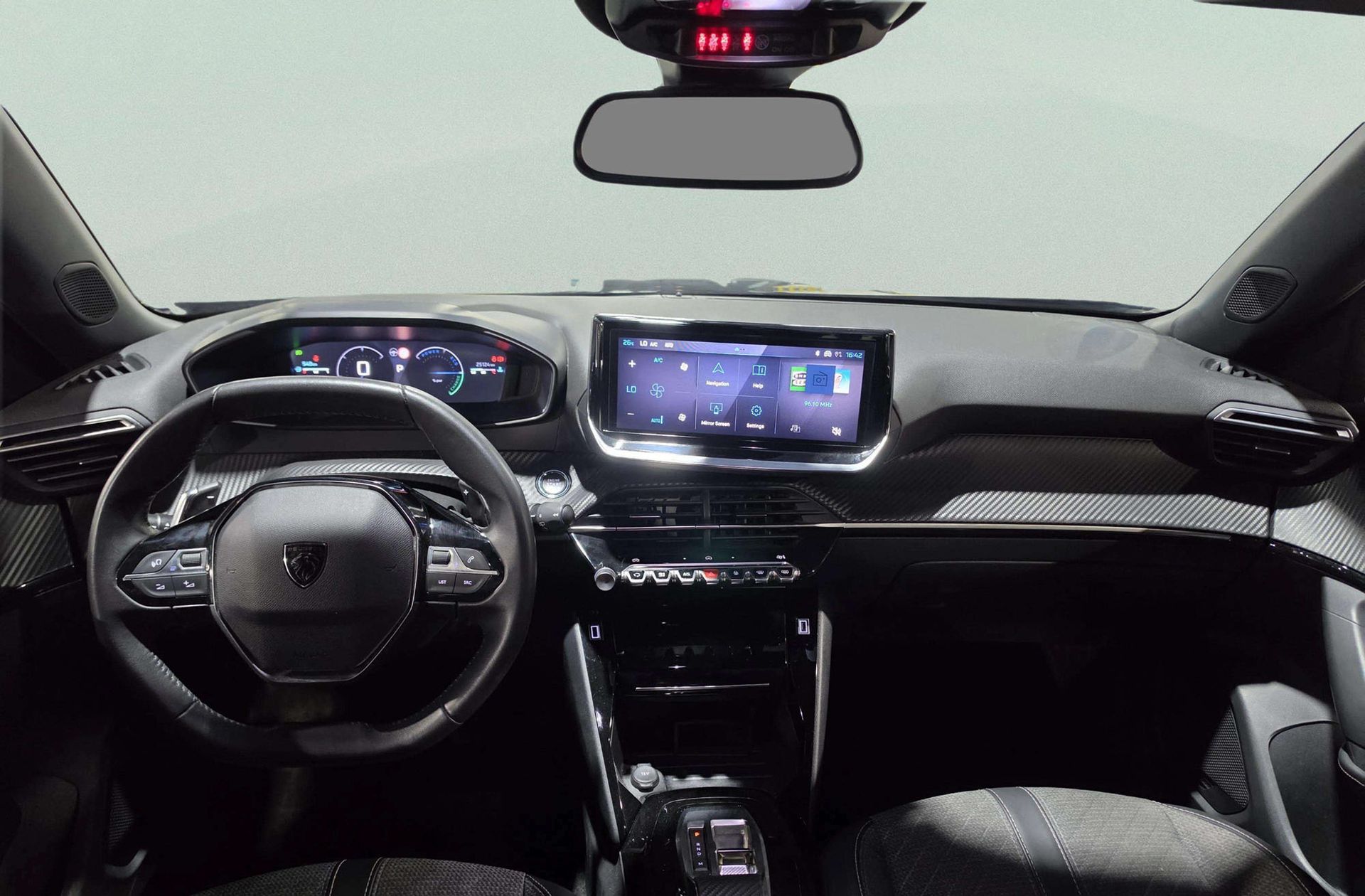 Peugeot 2008 Allure Hybrid eDCS6 - foto 6