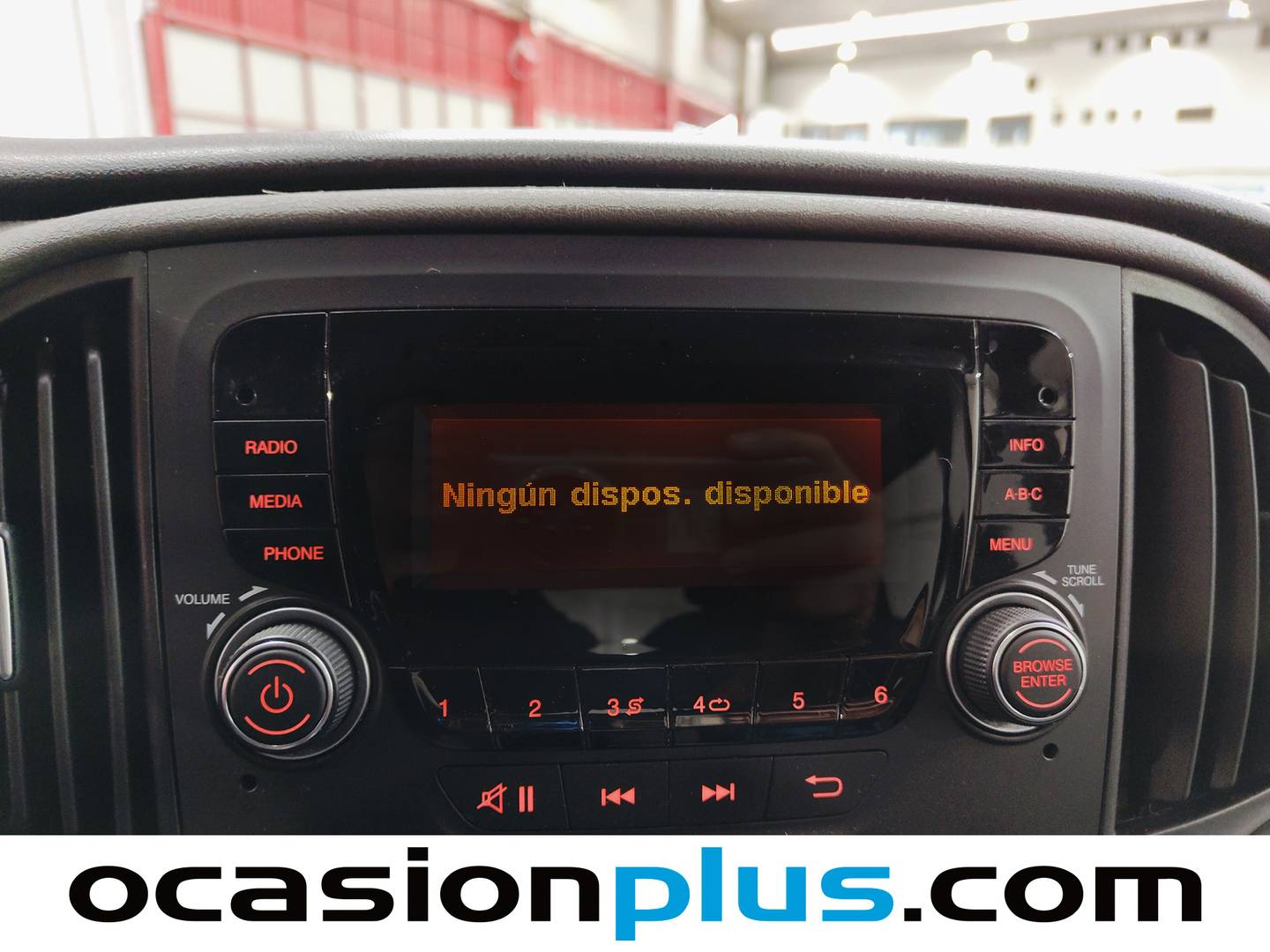 Foto Fiat Doblò Panorama Fiat Dobló Panorama 1.4 T-Jet Easy (120 CV)