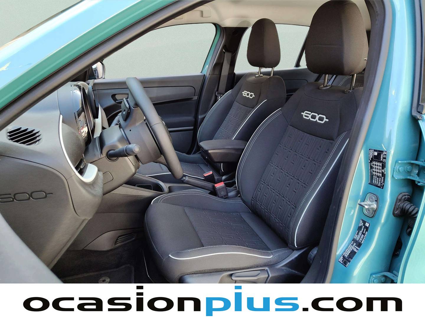 Foto asientos delanteros Fiat 600 Fiat 600 1.2 MHEV DDCT (100 CV)