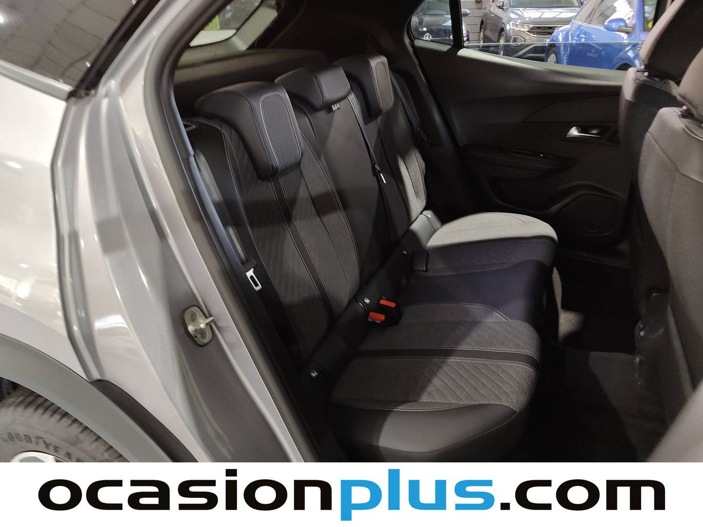 Peugeot 2008 Peugeot 2008 Allure Hybrid eDCS6 (145 CV) híbrido