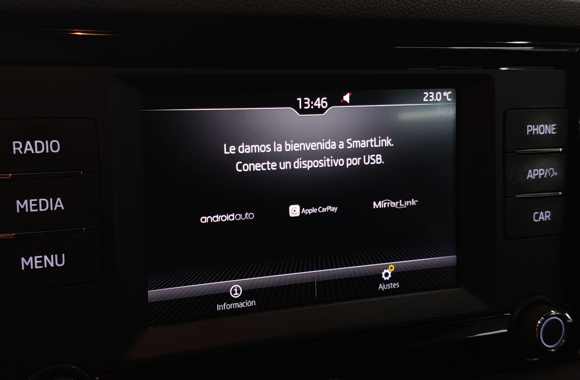 Škoda Karoq 1.0 TSI Active - foto 7