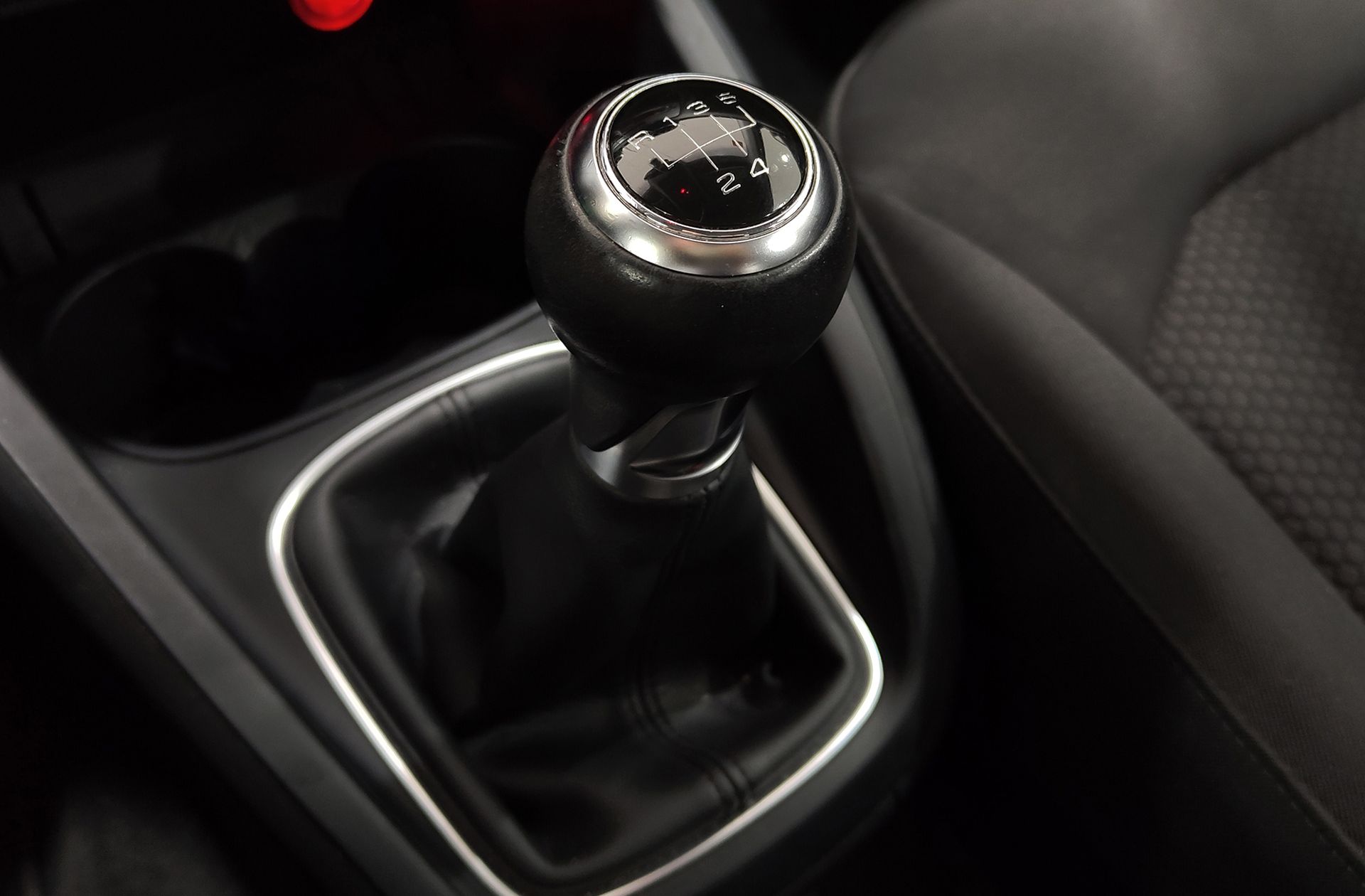 Audi A1 Sportback Attraction 1.0 TFSI - foto 5