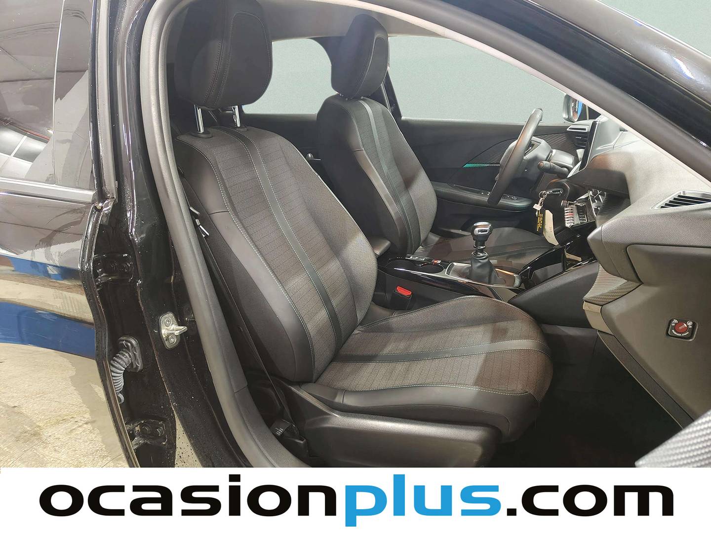 Foto Peugeot 208 Peugeot 208 PureTech 100 Allure (100 CV)