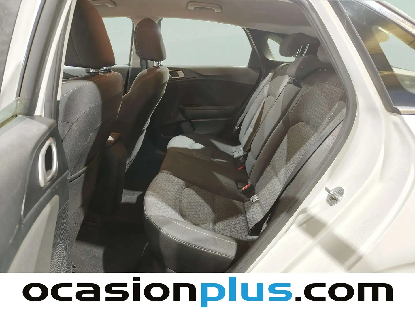 Foto KIA Ceed Kia Ceed 1.0 T-GDi Drive (120 CV)