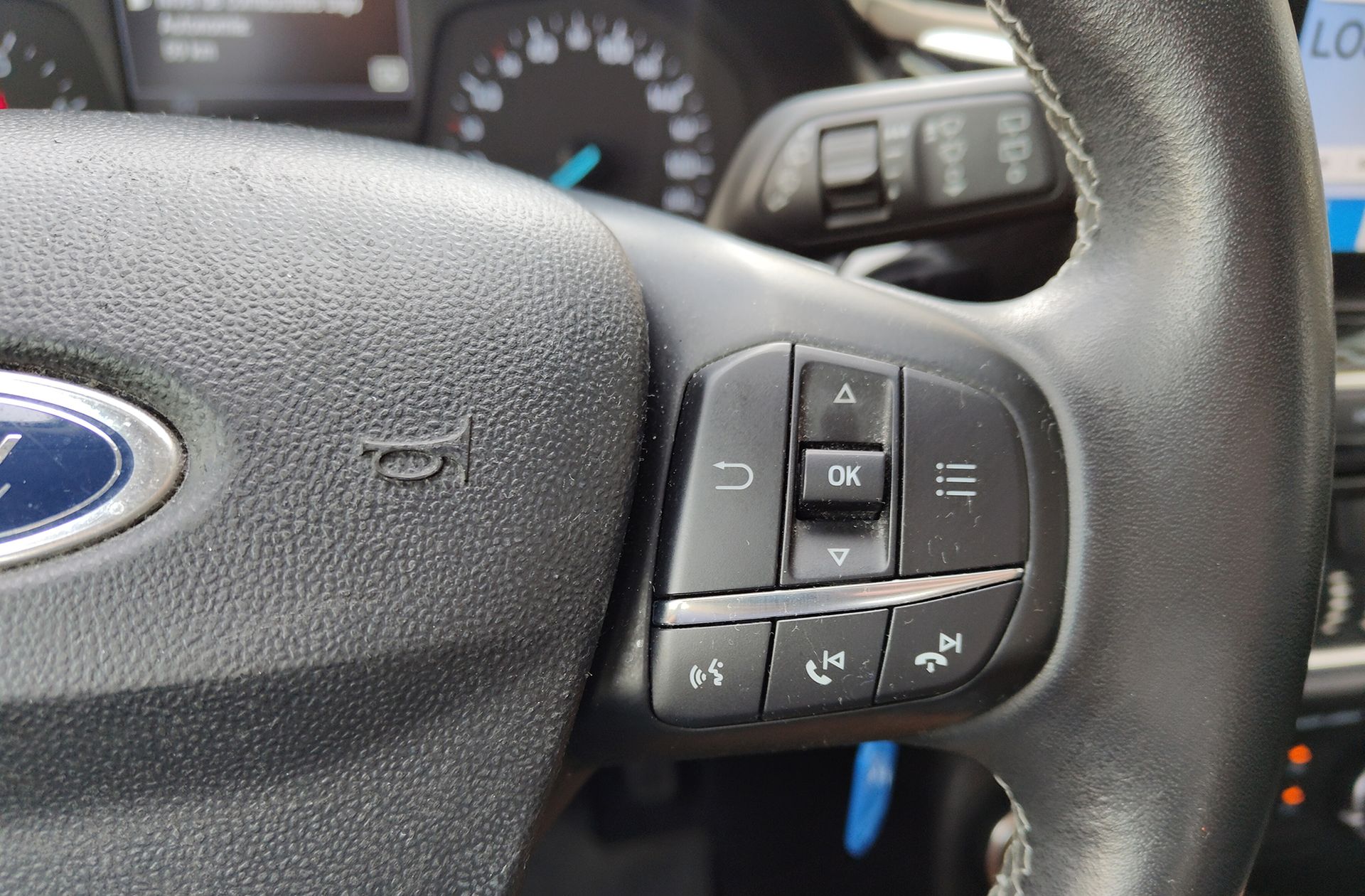 Ford Fiesta 1.0 EcoBoost Trend+ - foto 22