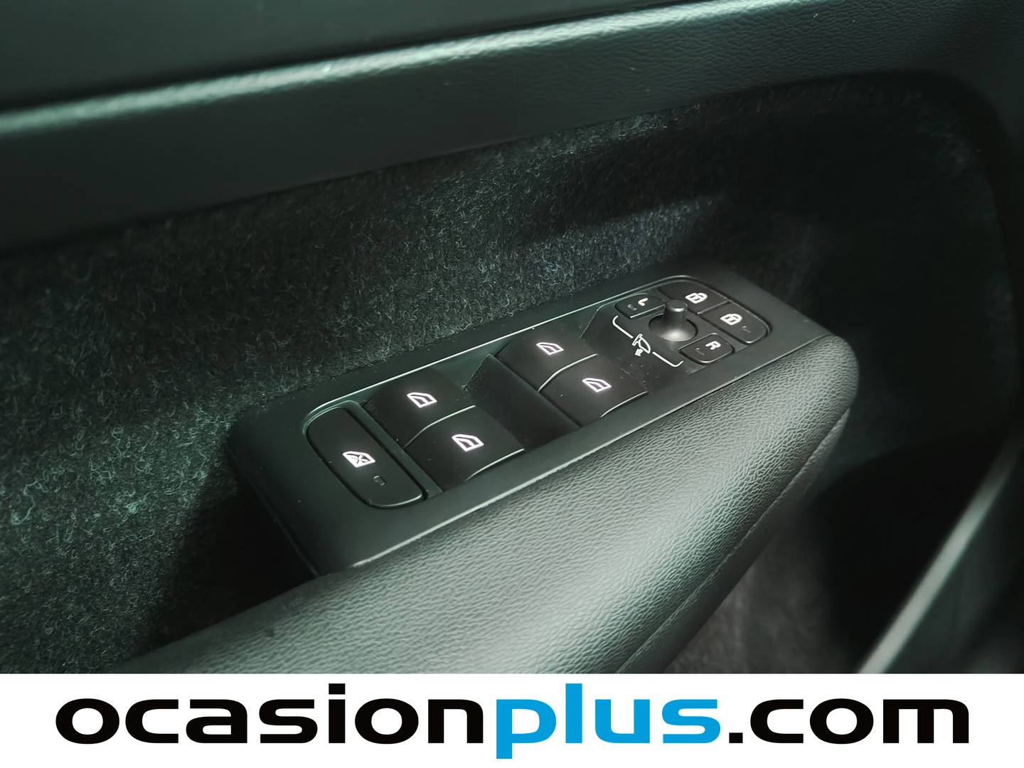 Volvo XC40 Volvo XC40 D3 Momentum Auto (150 CV) seminuevo