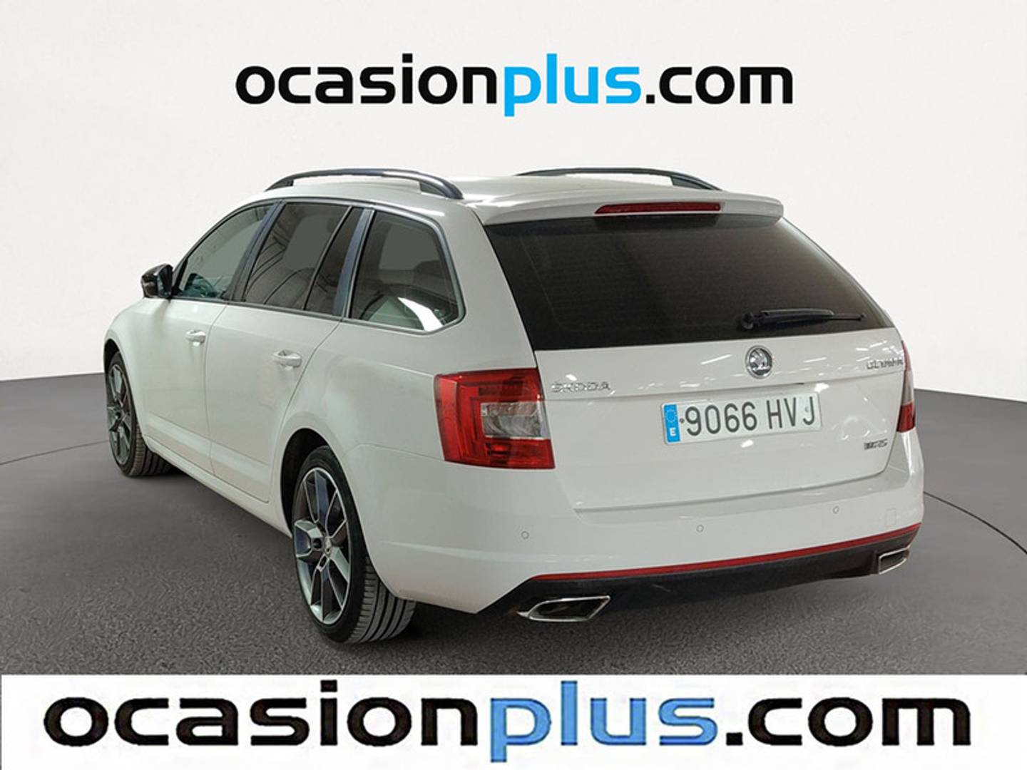 Foto Skoda Octavia Skoda Octavia Combi 2.0 TDI RS (184 CV) DSG