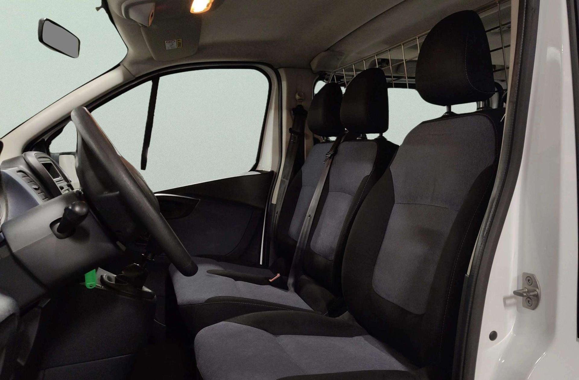Opel Vivaro Furgon 1.6 CDTI Selective 29 L2H1 - foto 8