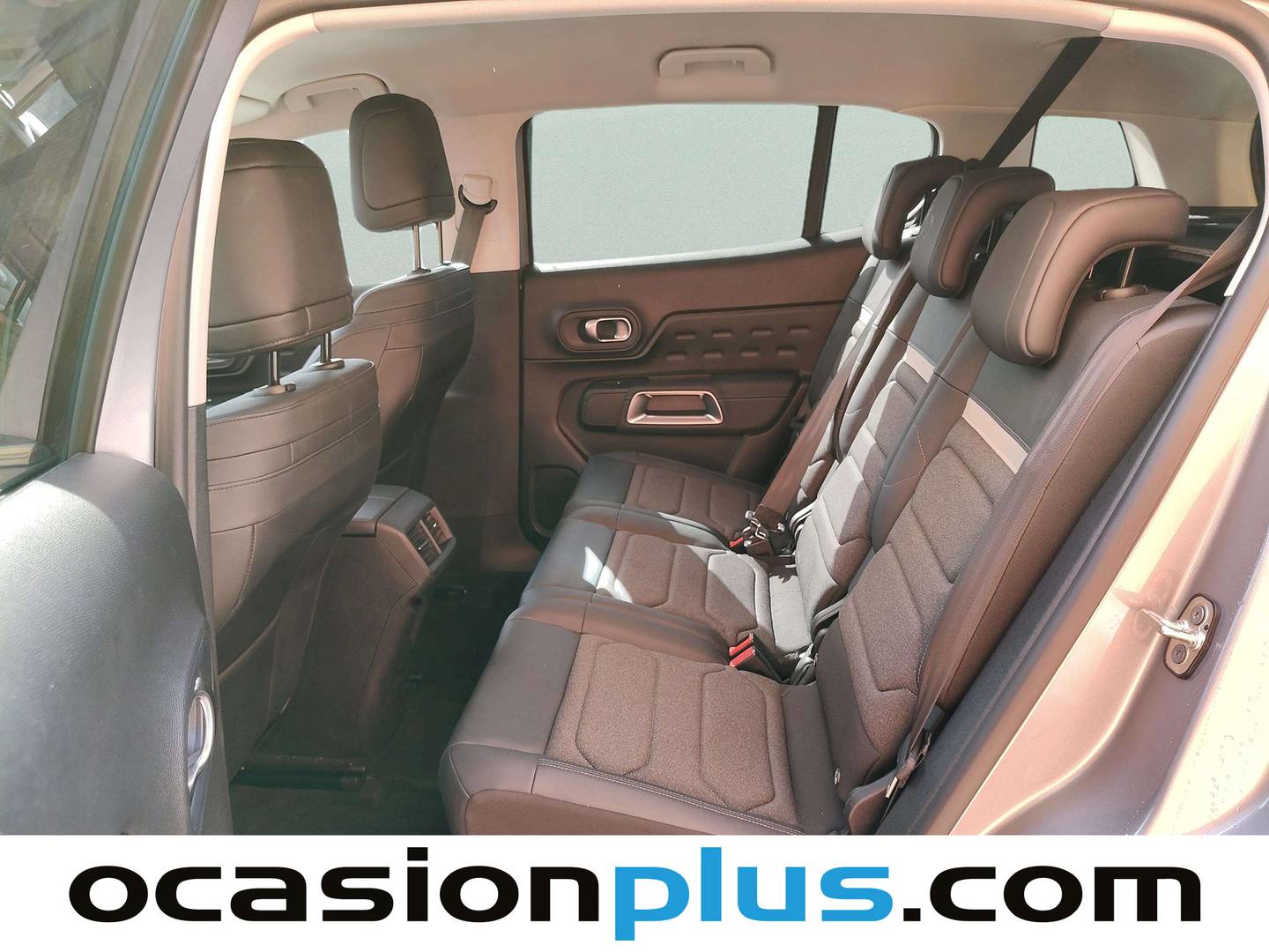 Foto asientos traseros Citroën C5 Aircross Citroen C5 Aircross Plug-in Hybrid Max e-EAT8 (225 CV)