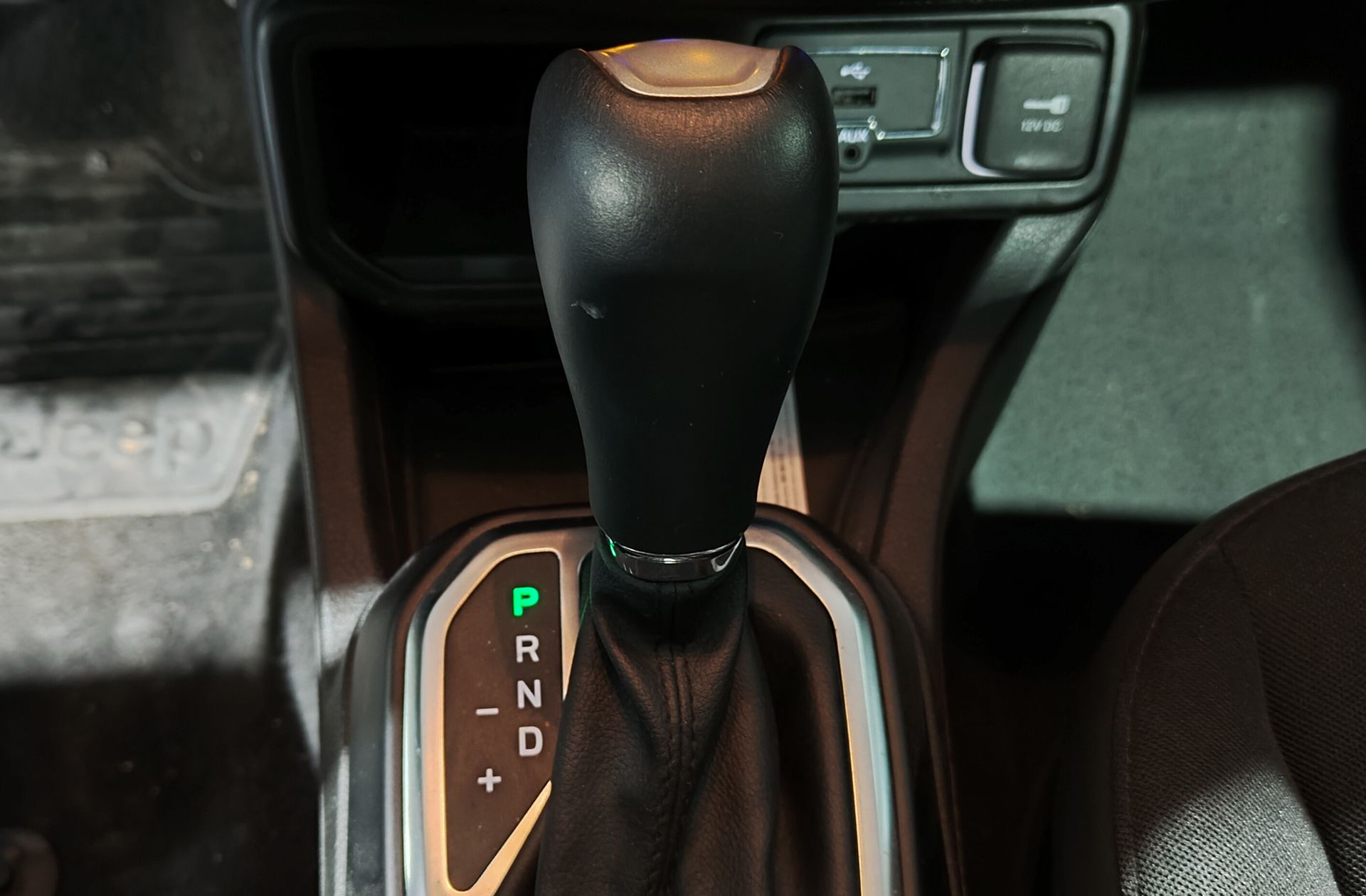 Jeep Renegade eHybrid 1.5 Limited ATX - foto 5
