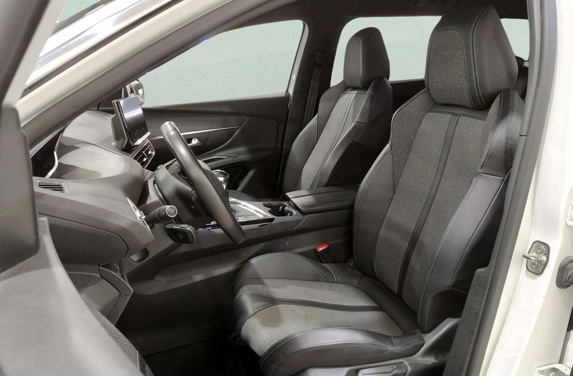 Peugeot 5008 PureTech 130 Allure Pack 7 plazas - foto 13