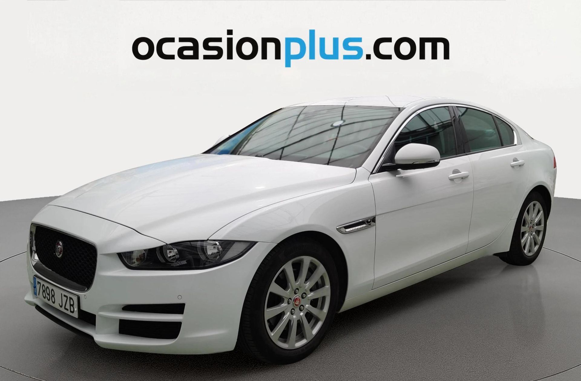 Jaguar XE 2.0 Diesel XE-Pure RWD