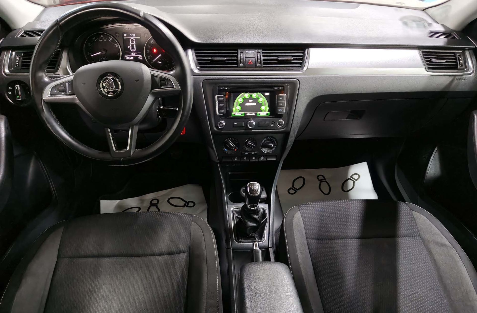 Škoda Spaceback 1.2 TSI Ambition - foto 7