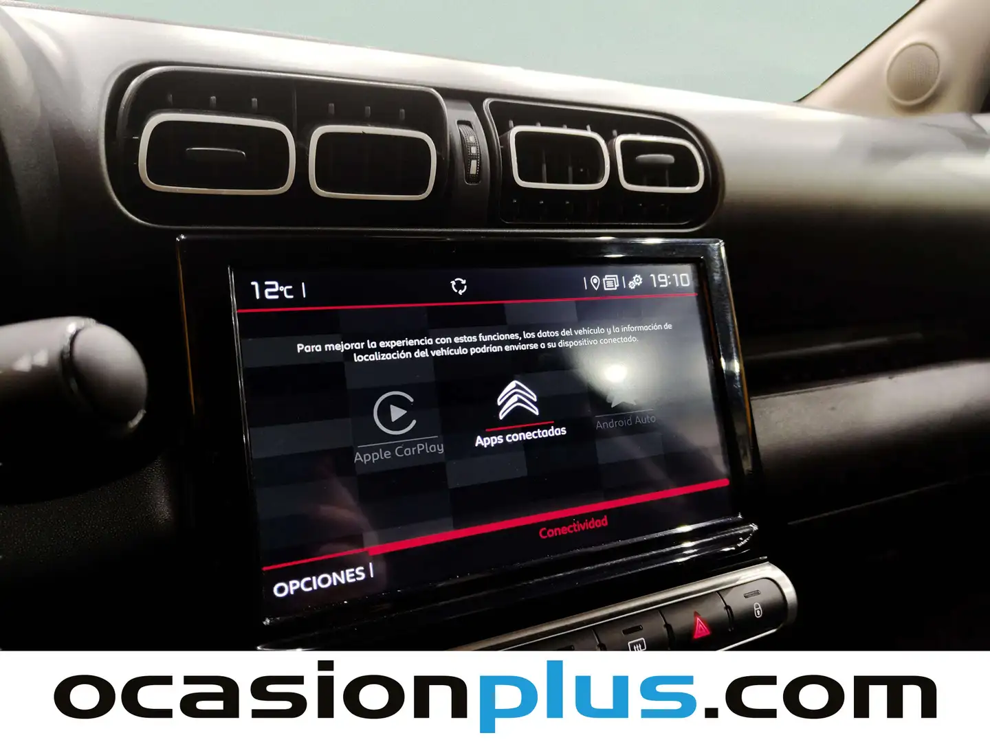 Foto Citroën C3 Aircross Citroen C3 Aircross PureTech 130 Shine Pack EAT6 (131 CV)