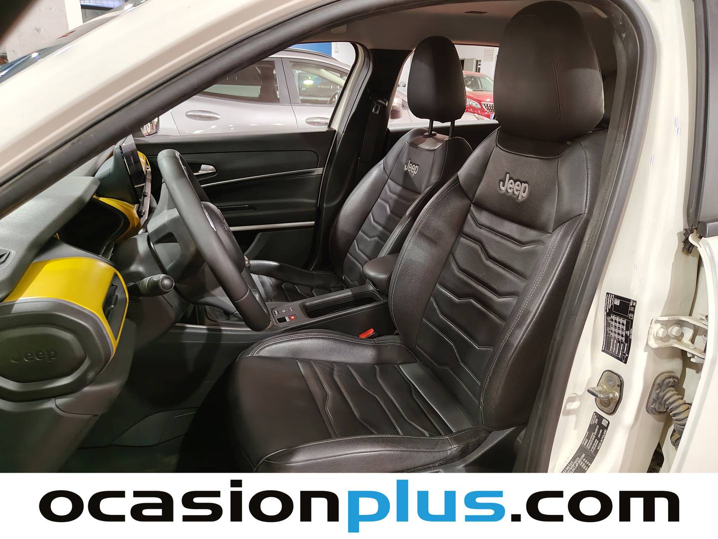 Foto asientos delanteros Jeep Avenger Jeep Avenger 1.2 G Summit (100 CV)