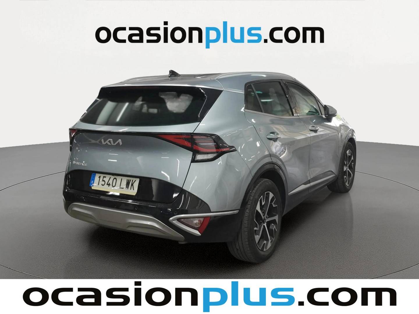 Foto trasera KIA Sportage KIA Sportage 1.6 T-GDi MHEV Tech 4x2 (150 CV) derecha