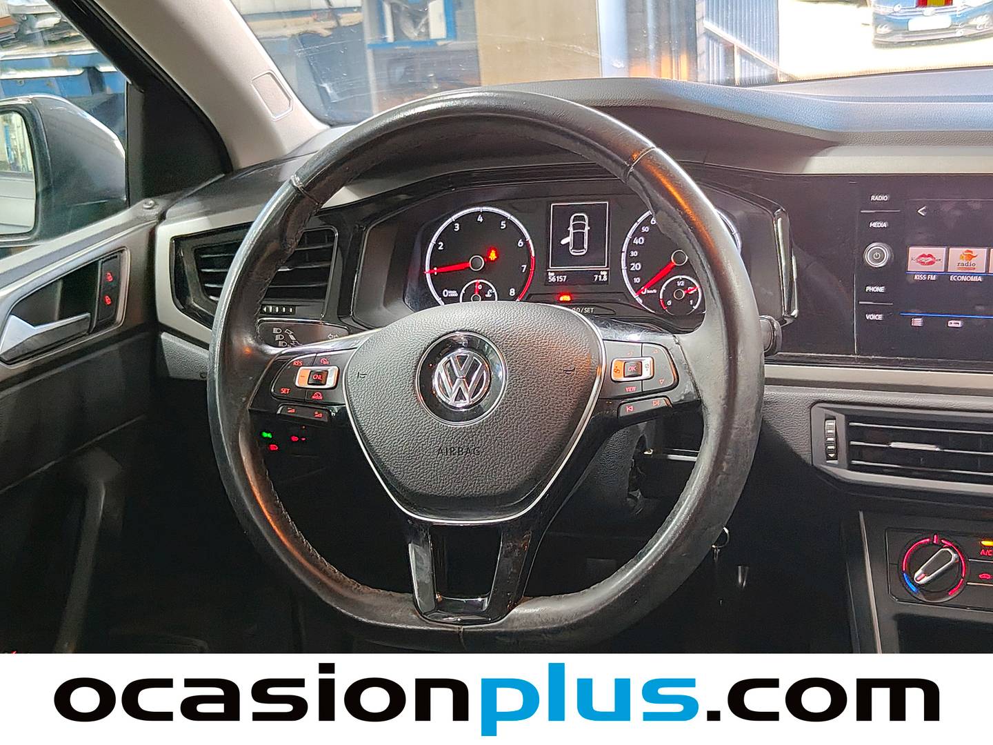 Volkswagen Polo Volkswagen Polo Advance 1.0 (80 CV) manual