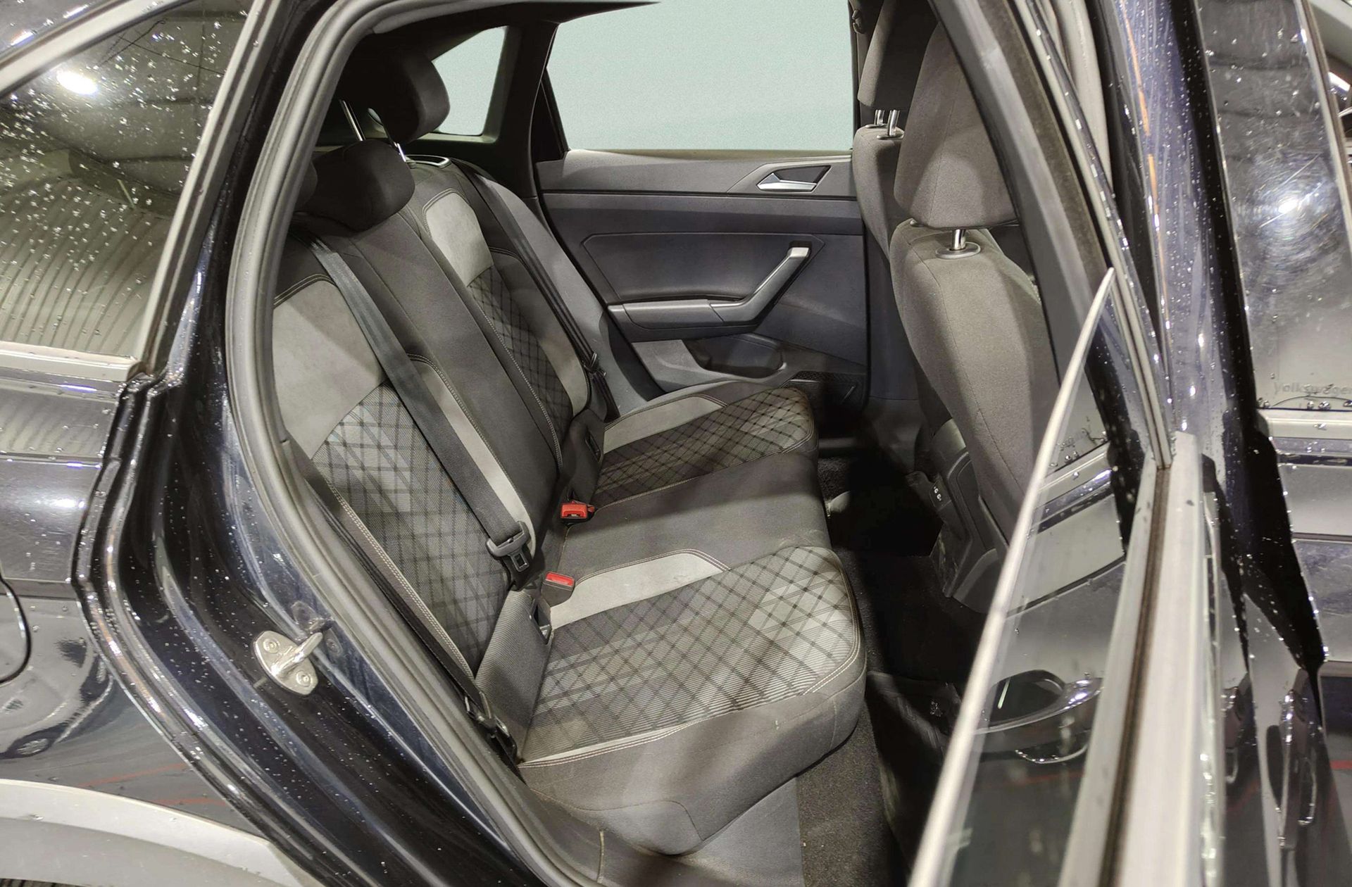 Volkswagen Taigo R-Line 1.0 TSI - foto 18