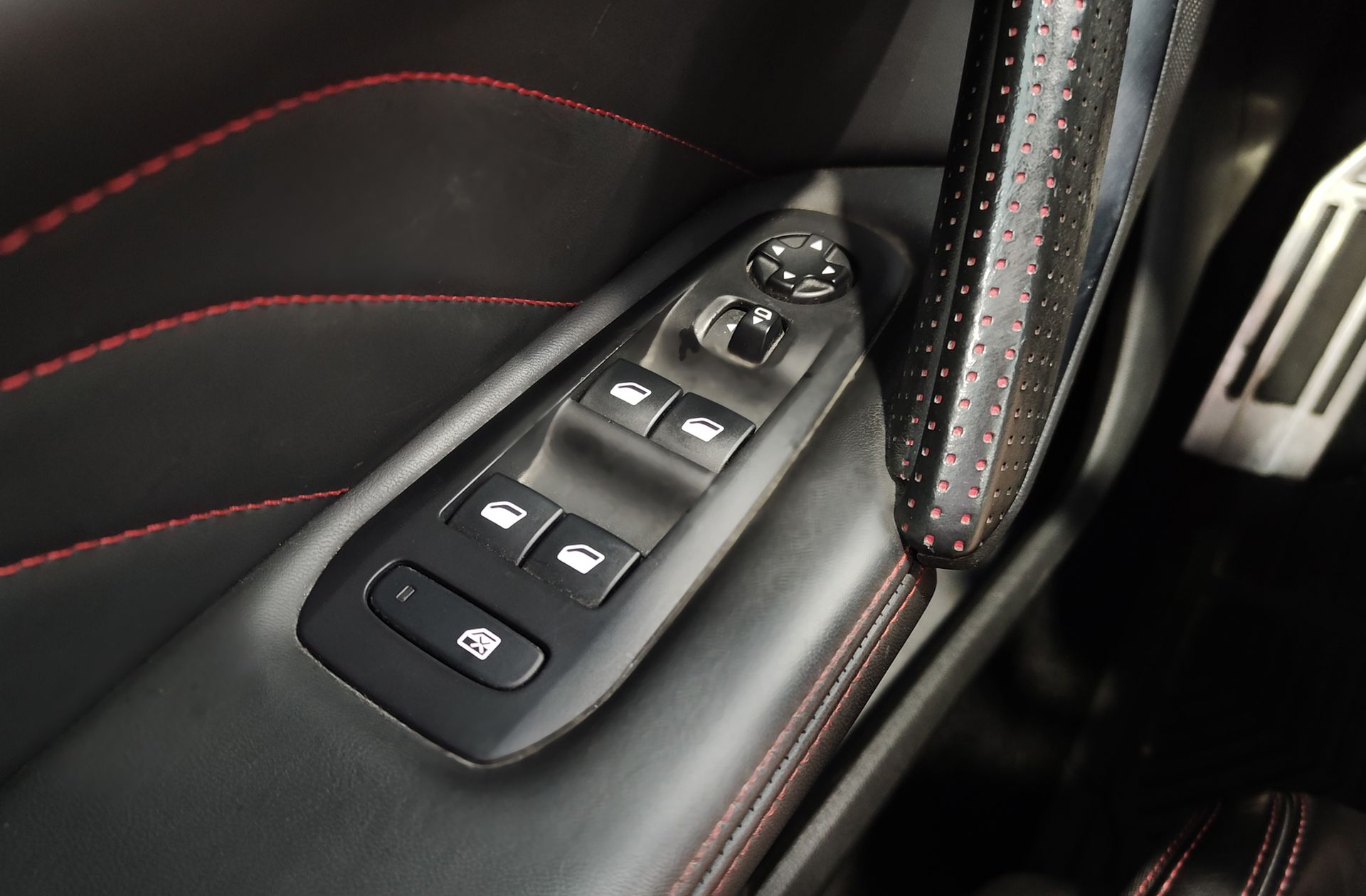Peugeot 308 PureTech 130 GT Line EAT6 - foto 43
