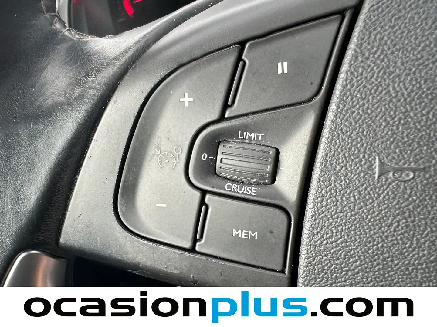 Foto DS DS 5 DS DS5 BlueHdi 180 Prestige EAT6 (181 CV)