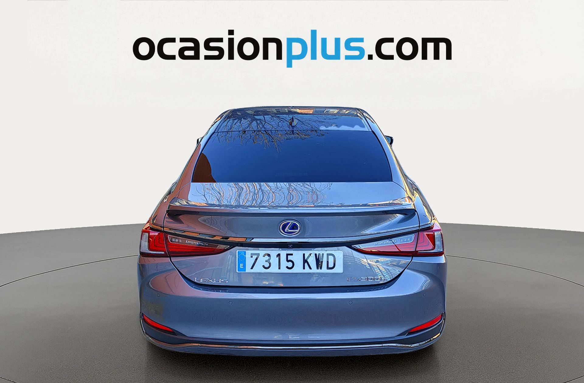 Lexus ES 300h F Sport - foto 16