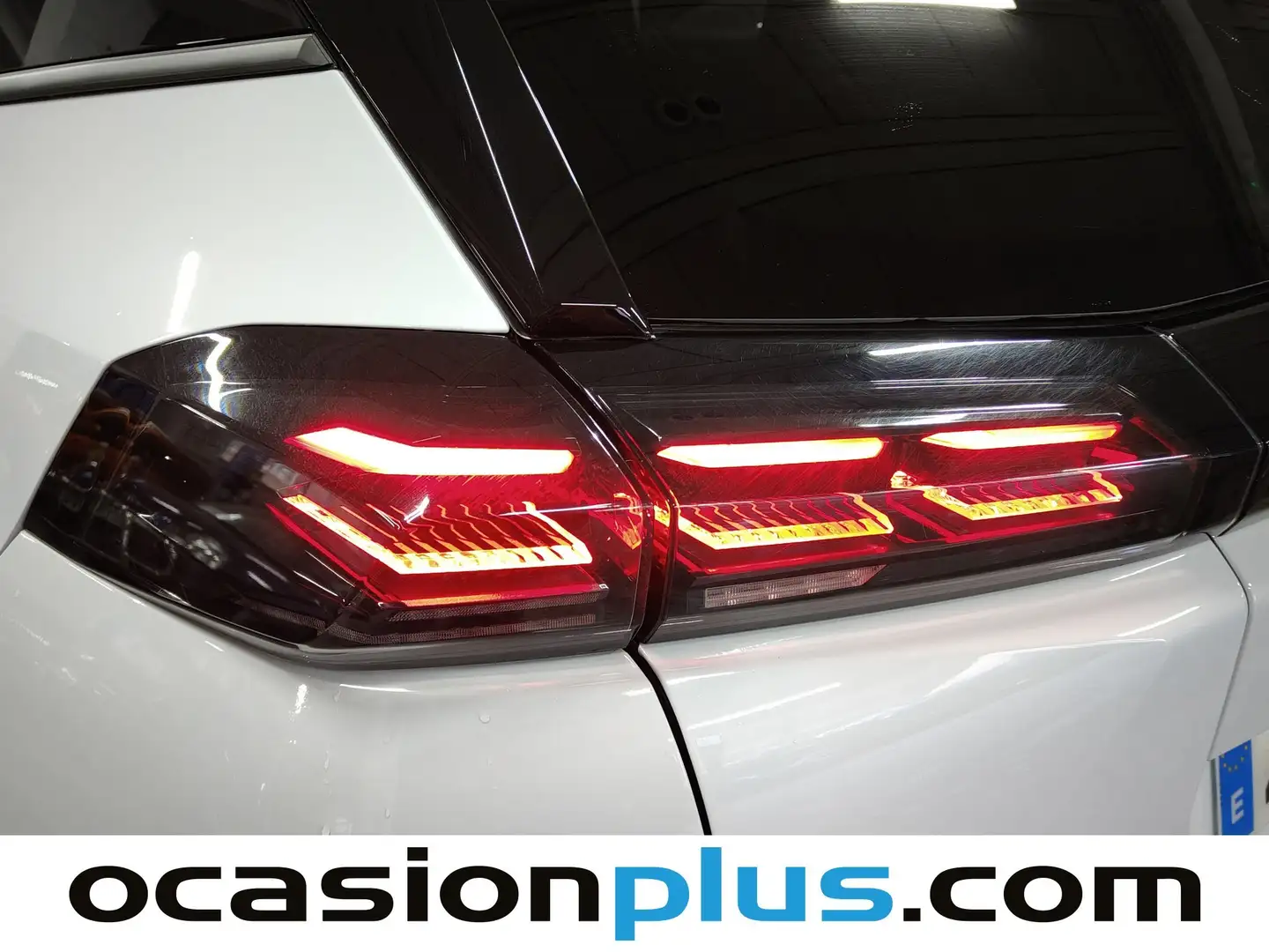 Foto Peugeot 2008 Peugeot 2008 PureTech 100 S&S Allure (100 CV)