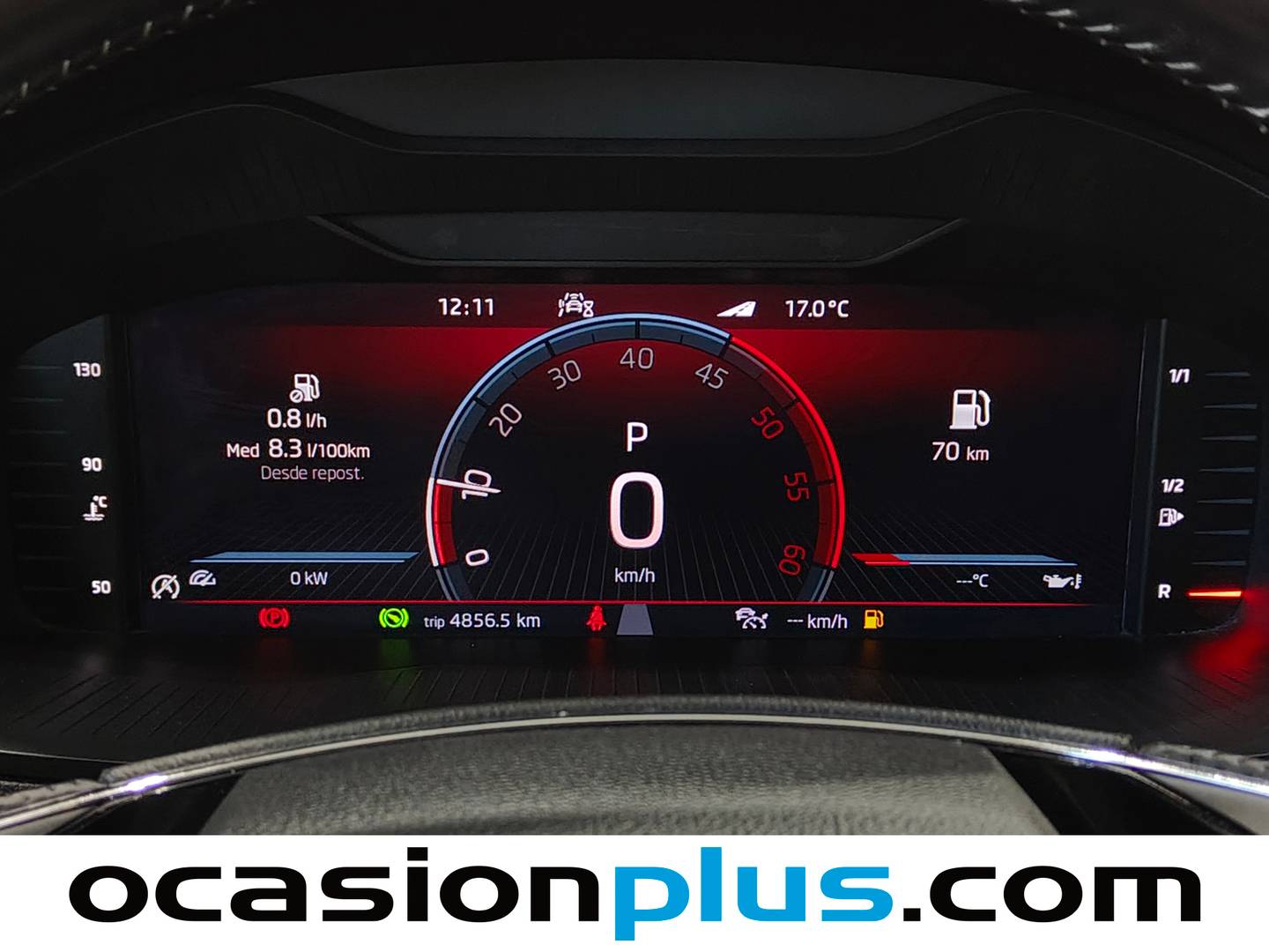 Foto Skoda Karoq Skoda Karoq 2.0 TDI Sportline DSG (115 CV)