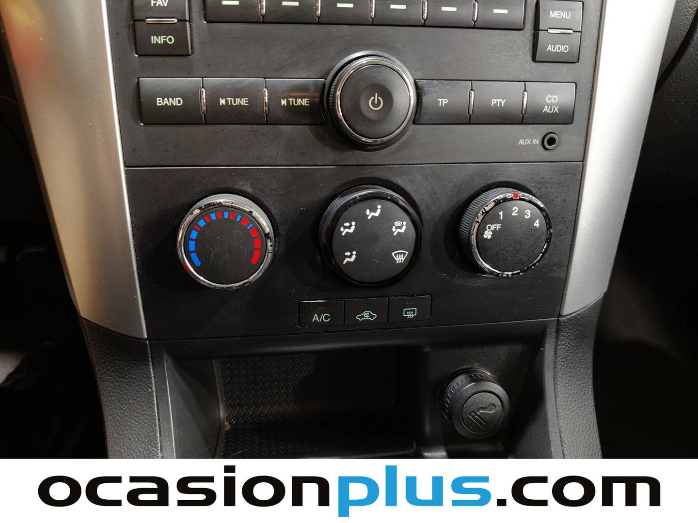 Equipamiento del Chevrolet Captiva Chevrolet Captiva 2.0 VCDI 16V LS 7 Plazas (127 CV)