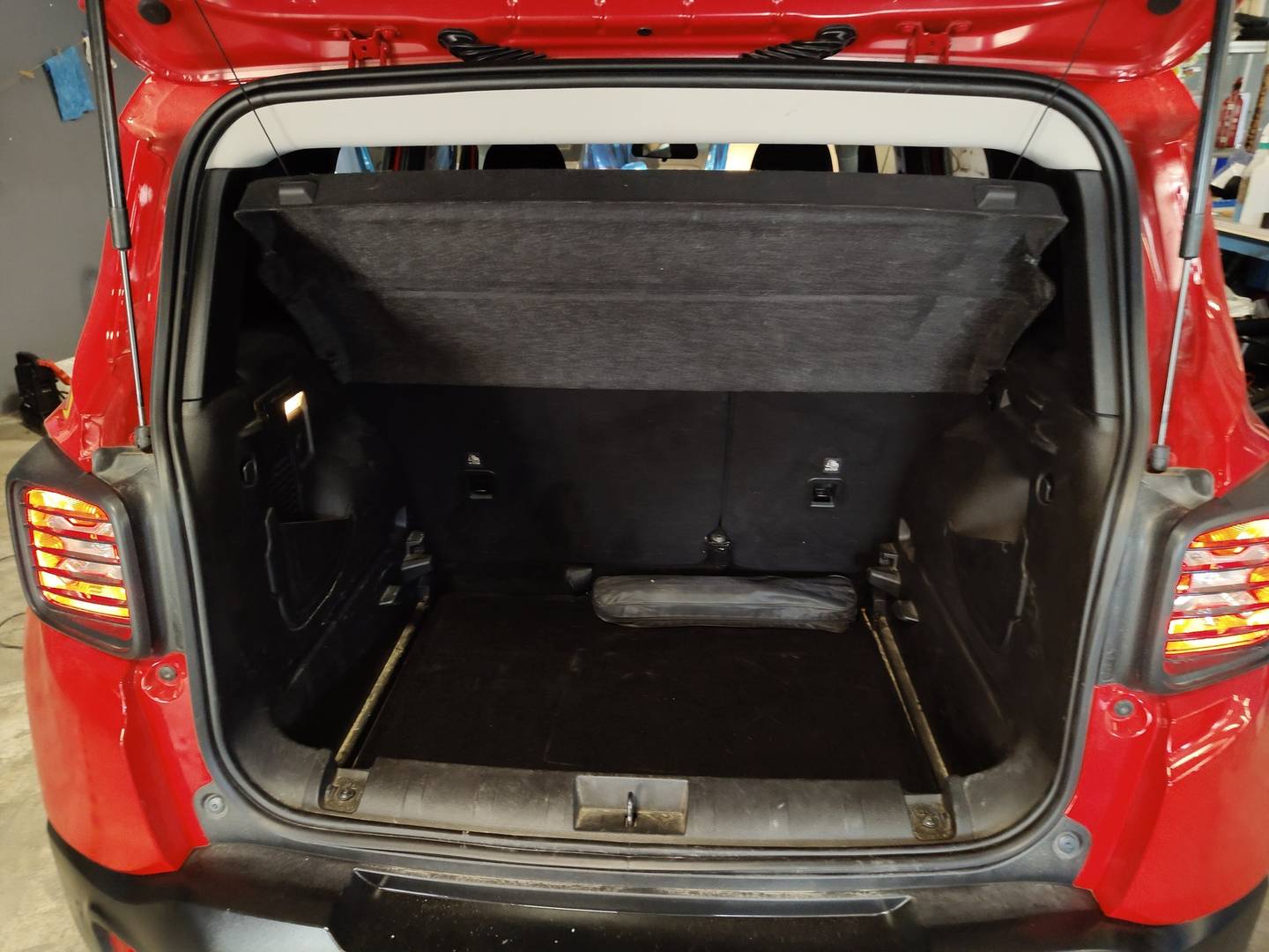 Fotos maletero Jeep Renegade Jeep Renegade 1.0G Longitude 4x2  (120 CV)