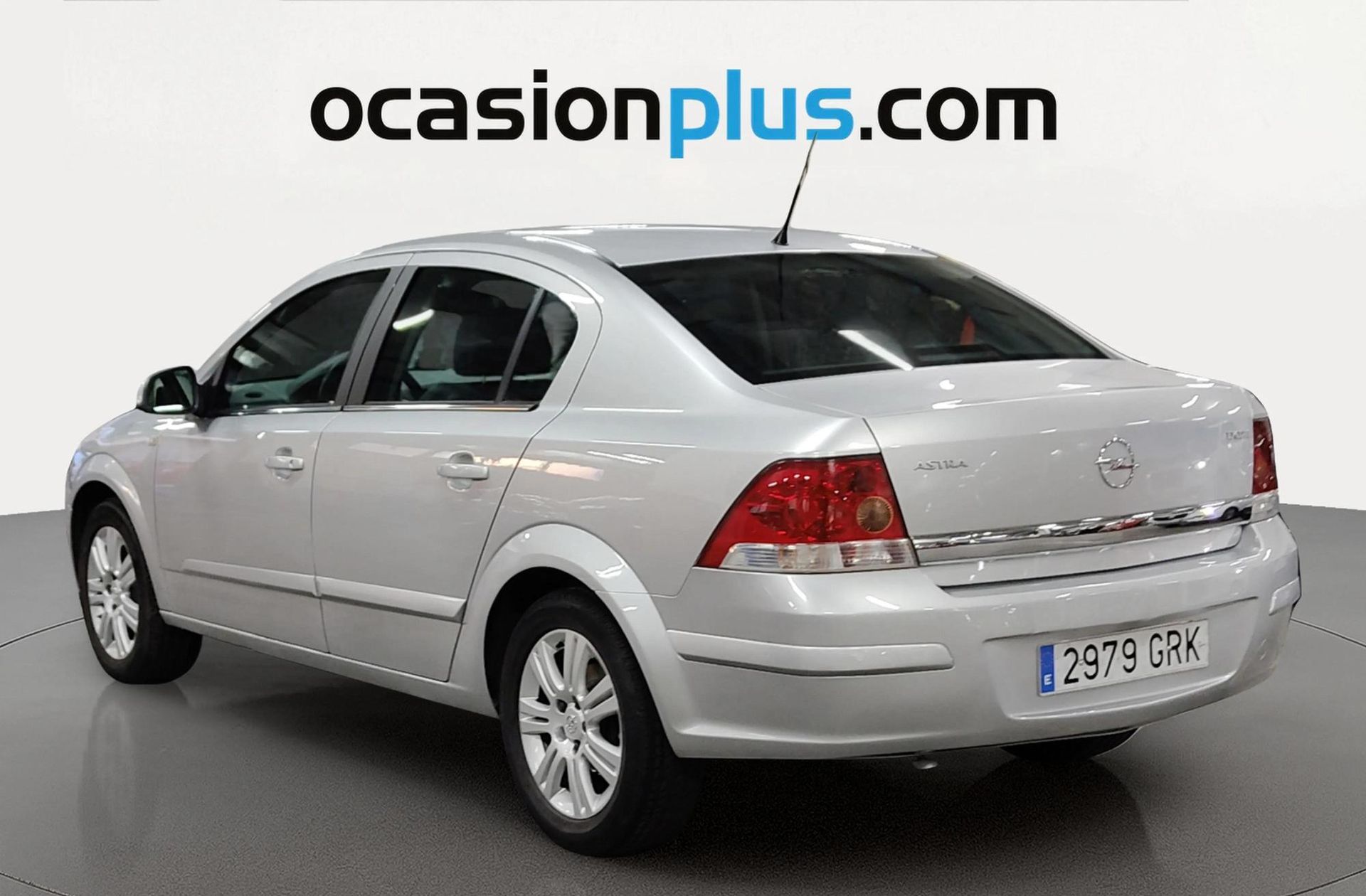 Opel Astra 1.7 CDTI Sedan Edition - foto 3