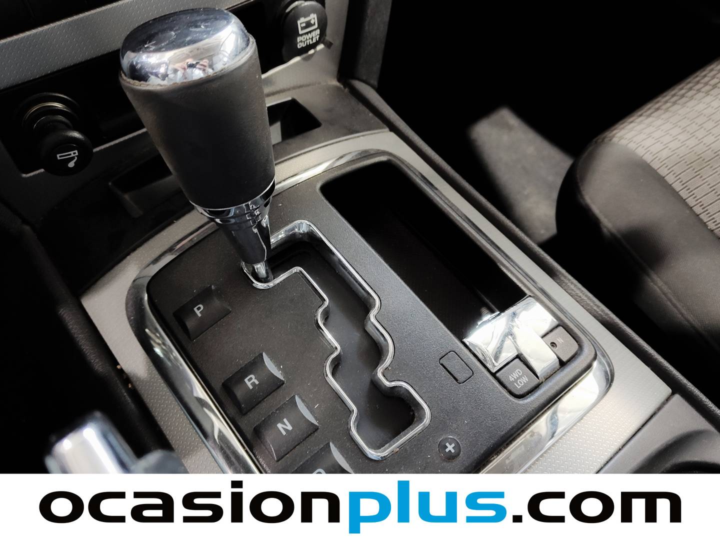 Extras y acabados del Jeep Grand Cherokee Jeep Grand Cherokee 3.0 CRD Laredo (218 CV)