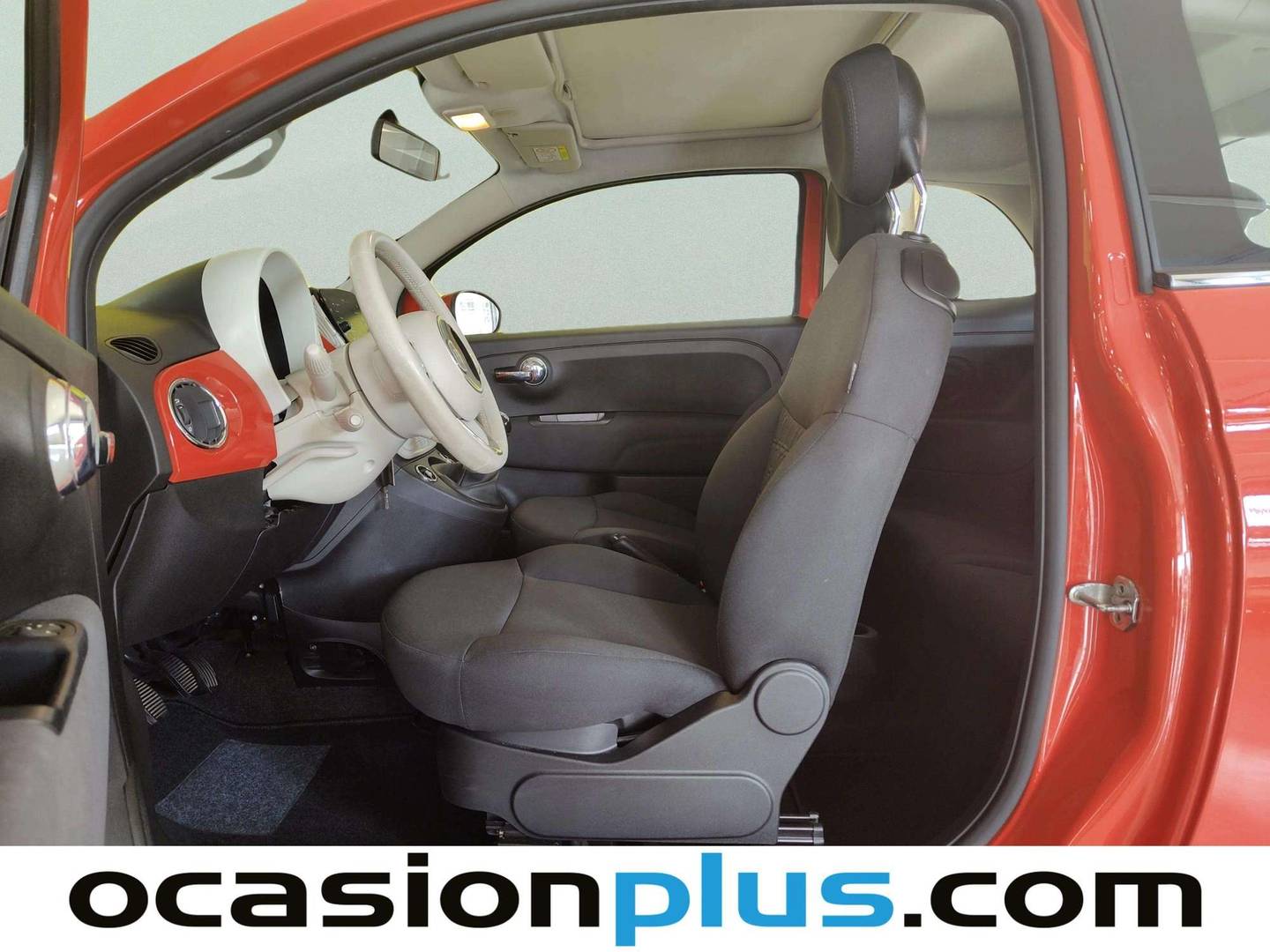 Foto asientos delanteros Fiat 500 Fiat 500 1.0 Hybrid Dolcevita (70 CV)