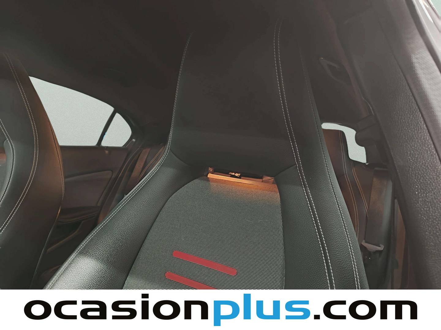 Extras y acabados del Mercedes Clase A Mercedes Clase A Clase A 200 d  Pack AMG (136 CV)