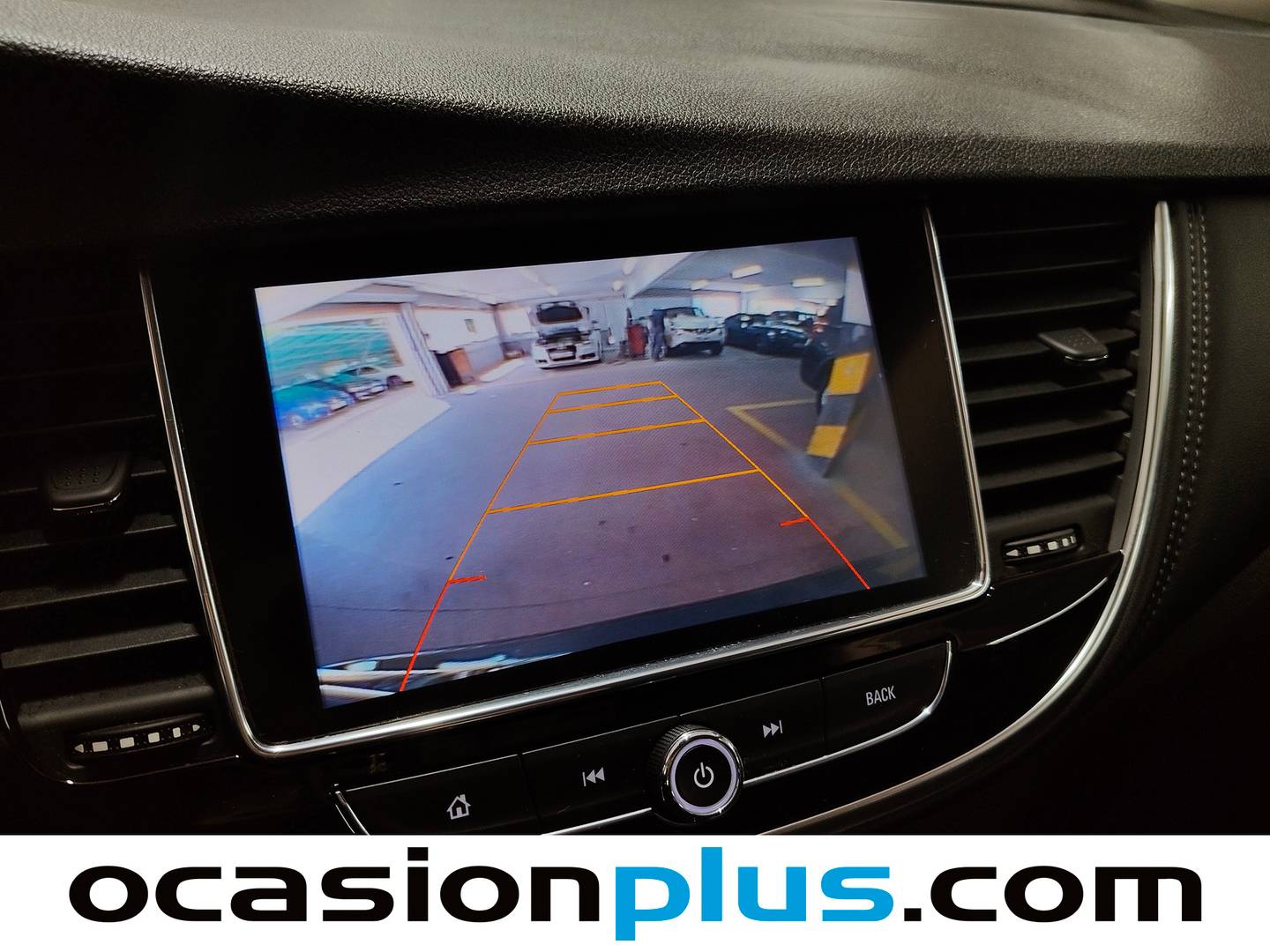 Equipamiento del Opel Mokka X Opel Mokka X 1.4 Turbo S&S Color Edition 4X2 (140 CV)