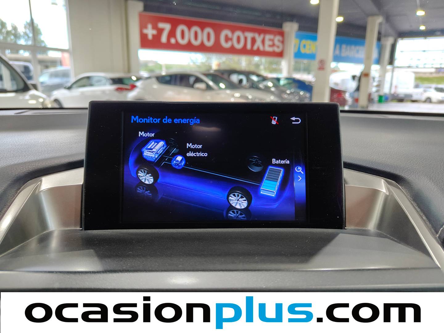 Lexus NX Lexus NX 300h Corporate 2WD + Navibox (197 CV) seminuevo