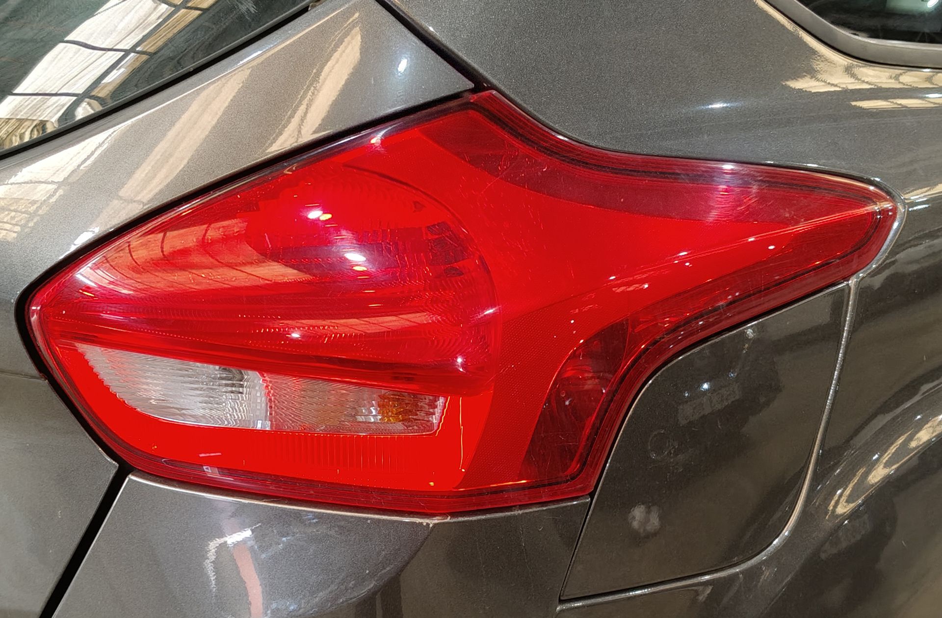 Ford Focus 1.0 EcoBoost Trend+ - foto 16