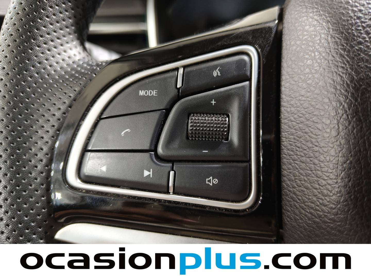 SWM G01 SWM G01 1.5T Luxury (131 CV) manual