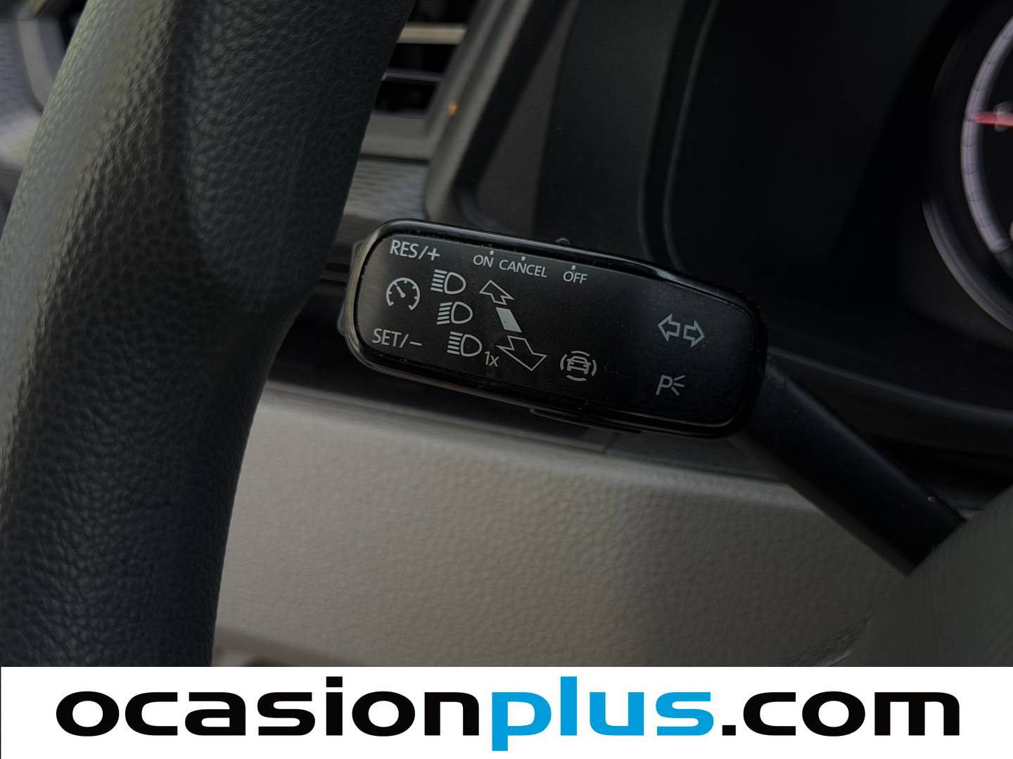 Volkswagen Transporter Volkswagen Transporter Mixto Batalla Corta TN 2.0 TDI BMT  (110 CV) Semi-camperizada 4 plazas 2021